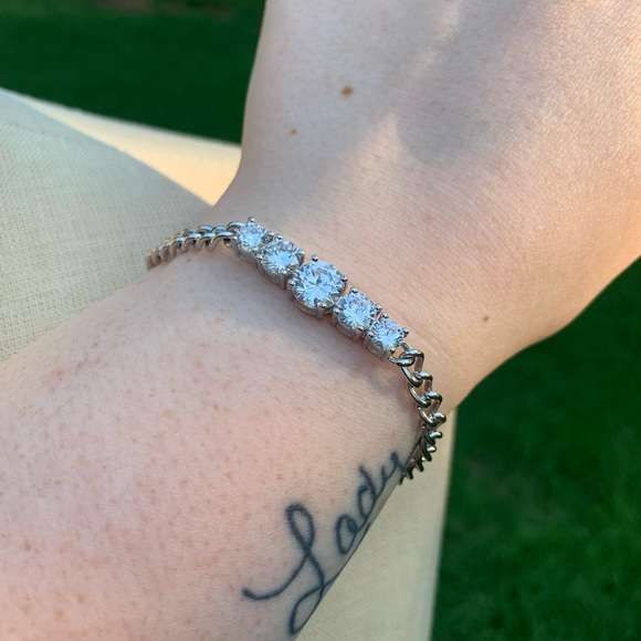 Quality Rhinestone Chain Bracelet - Picture 10 of 16